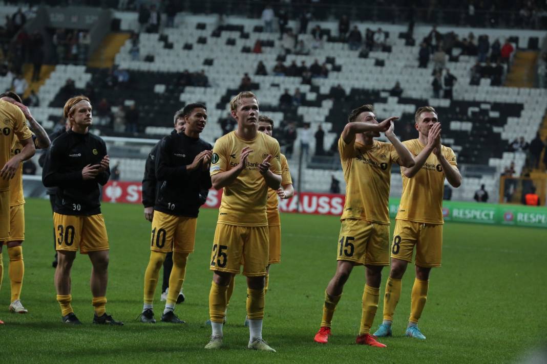 Beşiktaş Bodo/Glimt maçından çok özel görüntüler: Tribünlerde muhteşem anlar 29